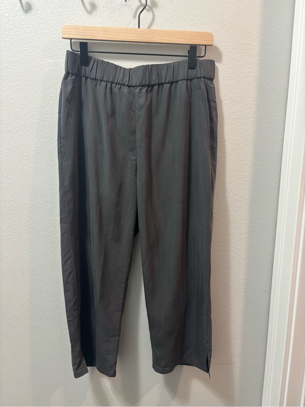 Eileen Fisher Small Charcoal Gray Elastic Waist Tencel Chinos